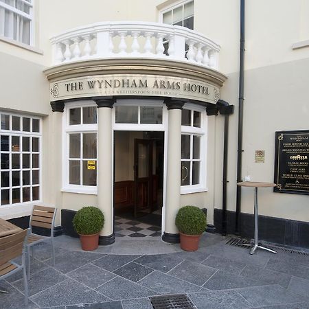 Hotel The Wyndham Arms-Wetherspoon Bridgend  Exterior foto